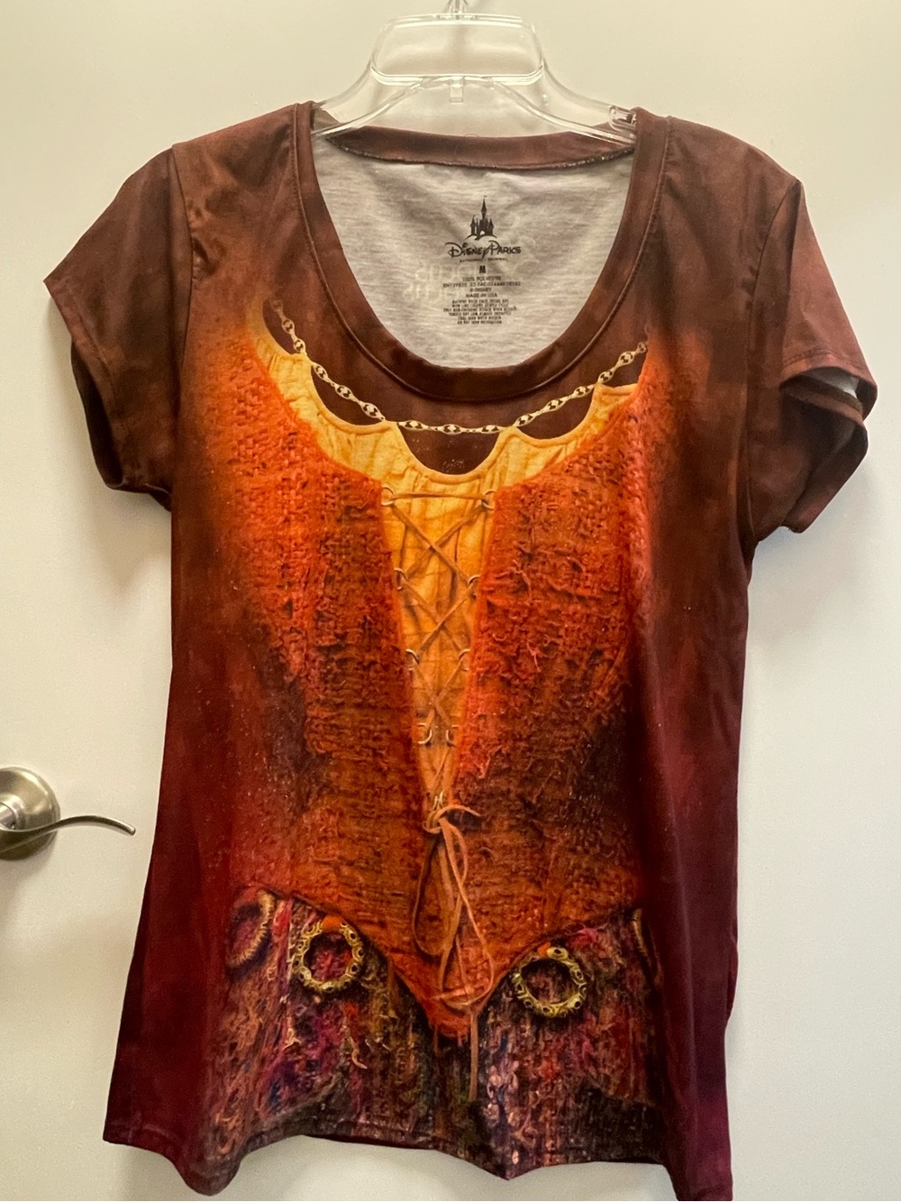 Disney Parks Hocus Pocus 25 Years Winifred Sanderson Costume Tee Women’s M